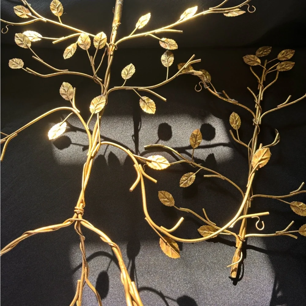 Gold Metal Leaf Jewelry Tree Stand - Picture 5 of 5